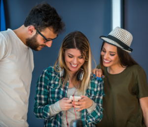 people checking social media trends